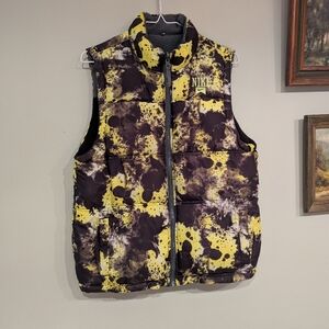 Nike Reversible Camo/ Paint Splotch Puffy Vest Youth Boys Large Yellow Black